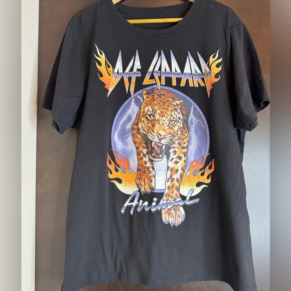 Def Leppard Other - DEF LEPPARD Men’s Graphic Tee